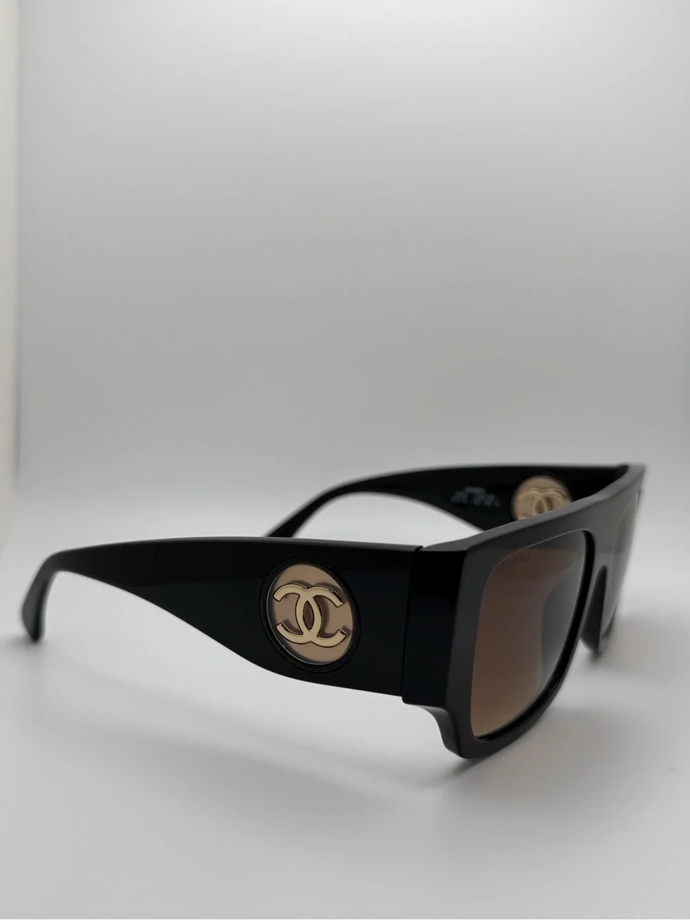 CHANEL Sunglasses Black 5549 C622/S5 Womens 55mm Square Brown Lens Gold CC