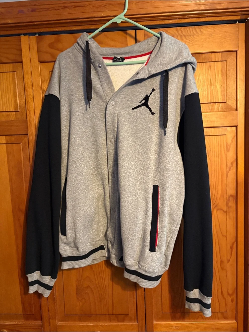 Jordan gray hooded layering