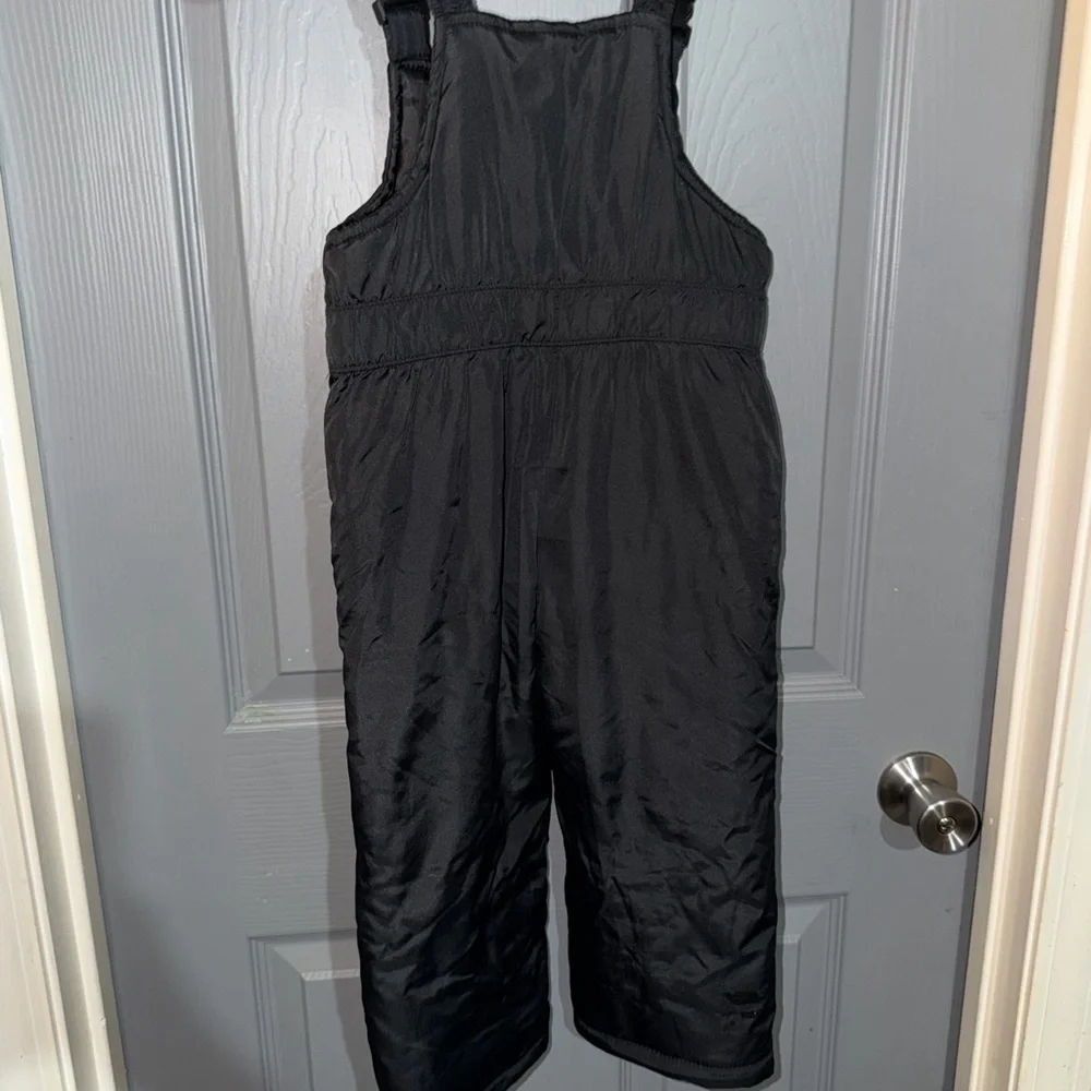 OshKosh Bgosh classic black