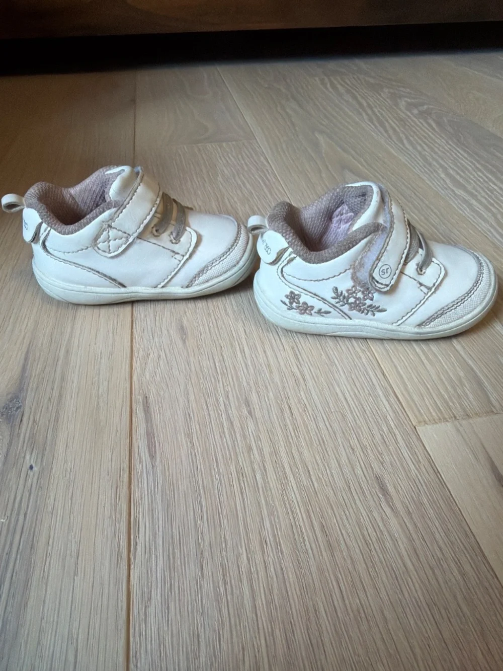 Stride Rite girl shoes