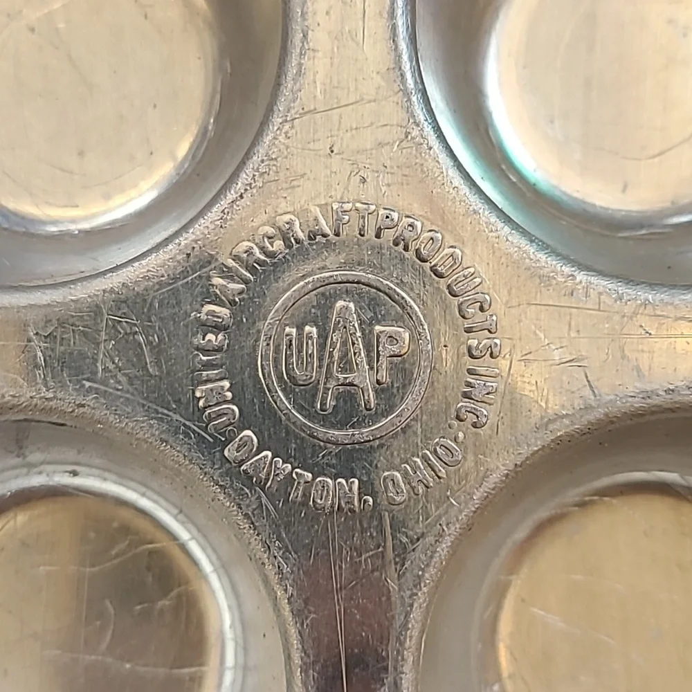 Vintage this muffinaire