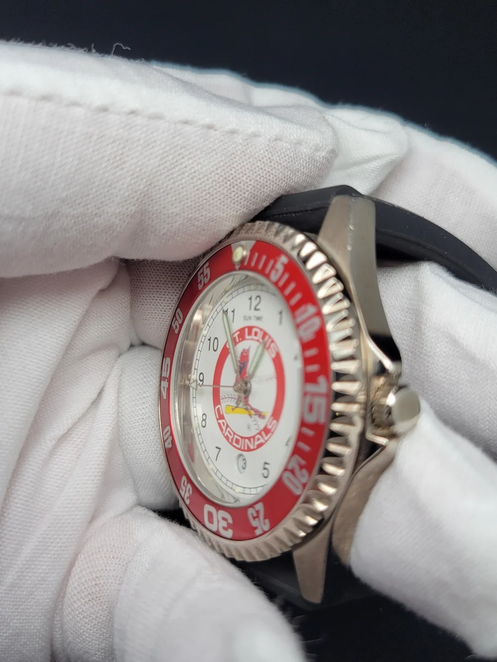 St. Louis Cardinals Red Bezel Sport Watch - Japan Quartz Movement
