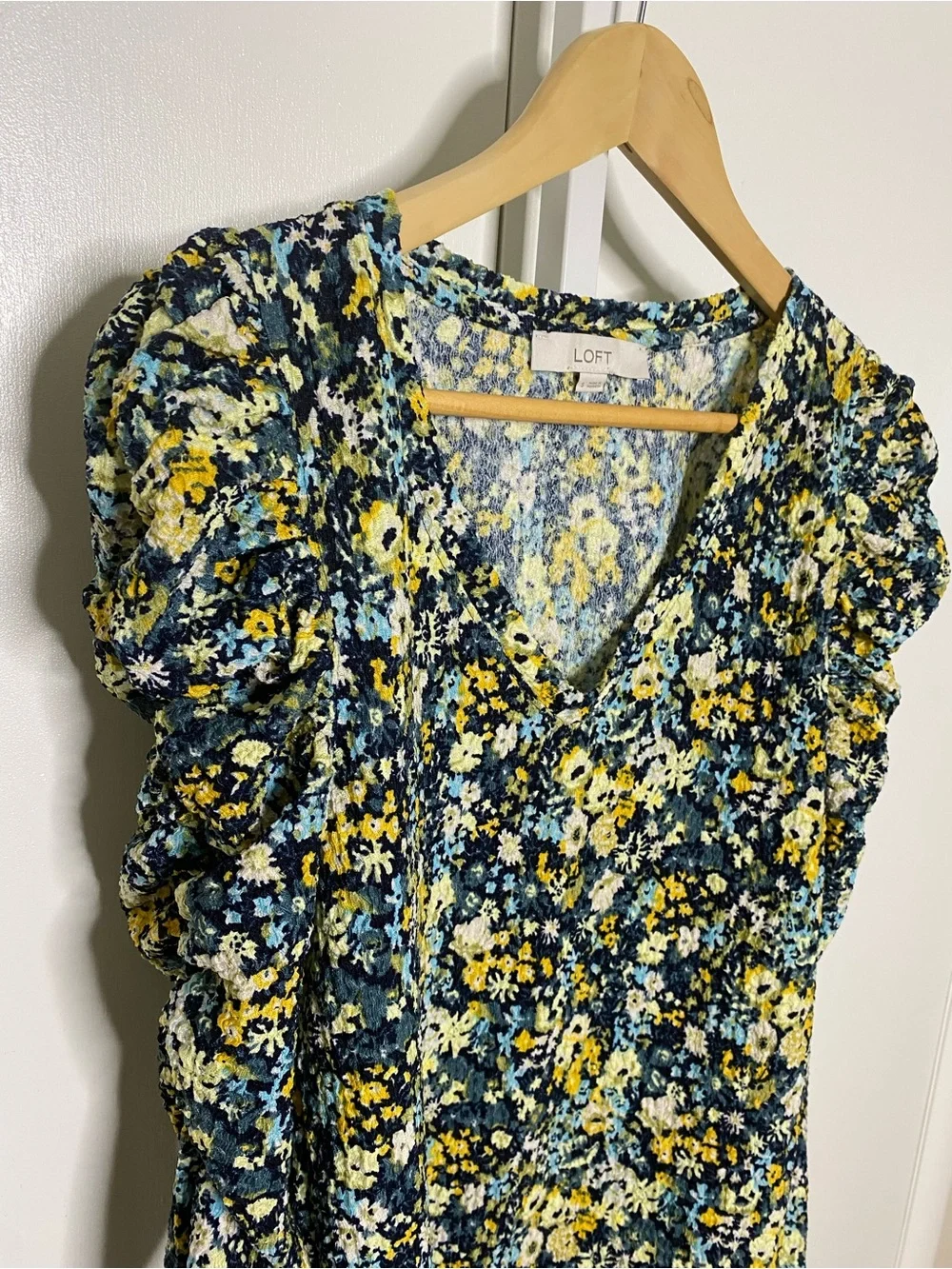 LOFT | Blue/Yellow Floral Print Shirred Puff-Sleeve Long-Sleeve Blouse Sz Small