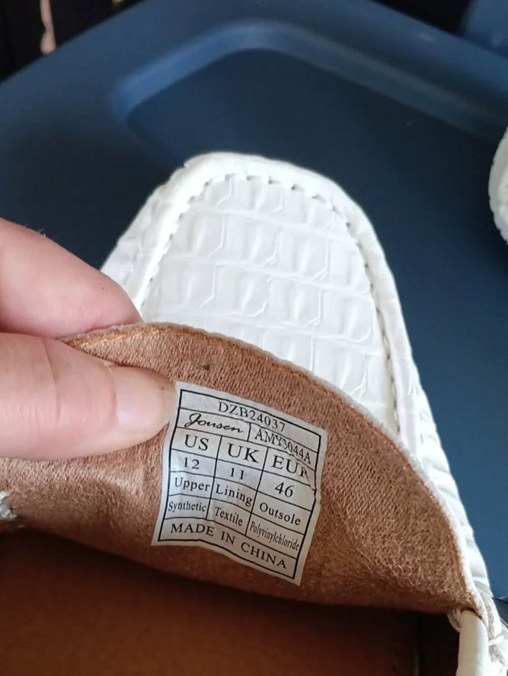 jonsen milan croc embossed