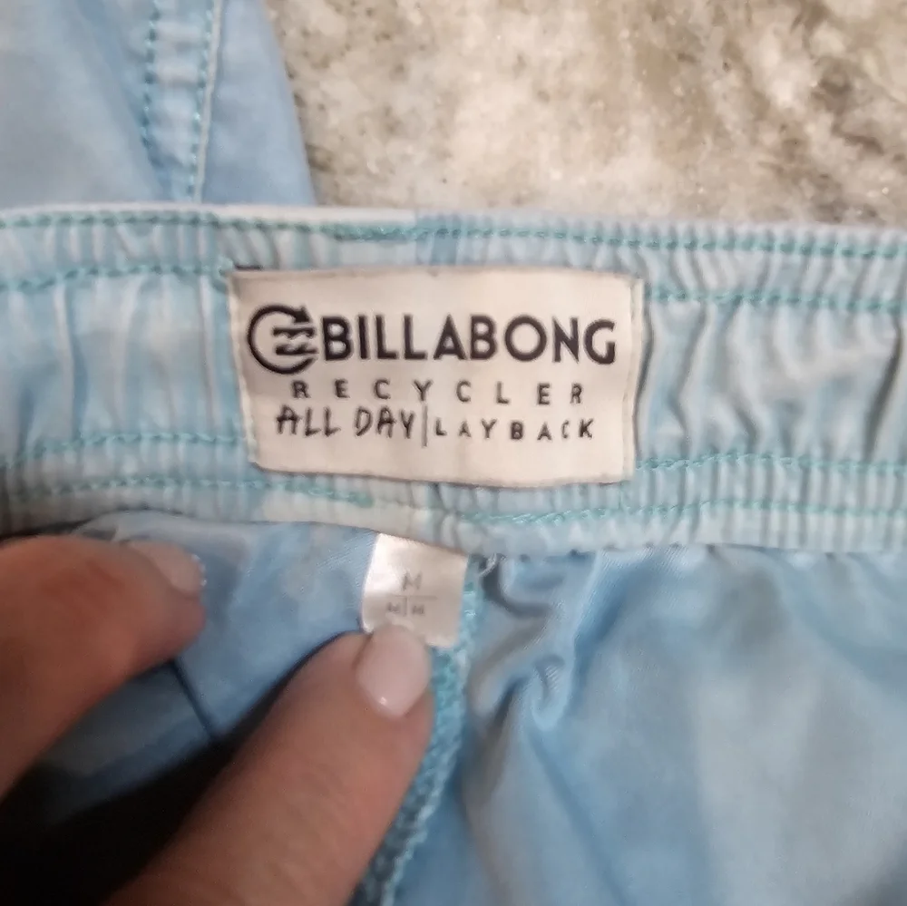 Billabong questions leave