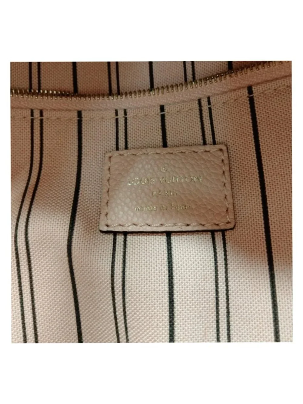 Louis Vuitton elegant louis