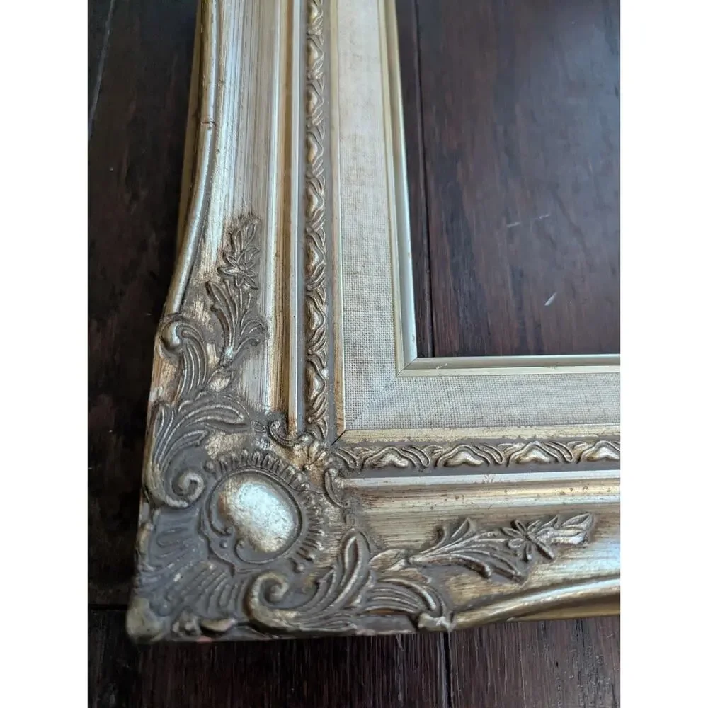 Mid Century French Style Gold Ornate Wooden Montparnasse Rococo Picture Frame