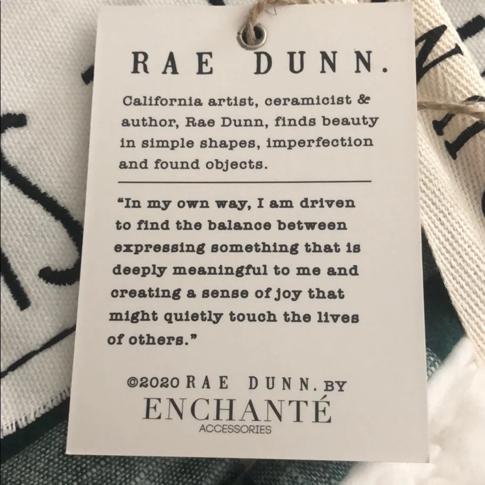 Rae Dunn TIS THE SEASON Sherpa throw