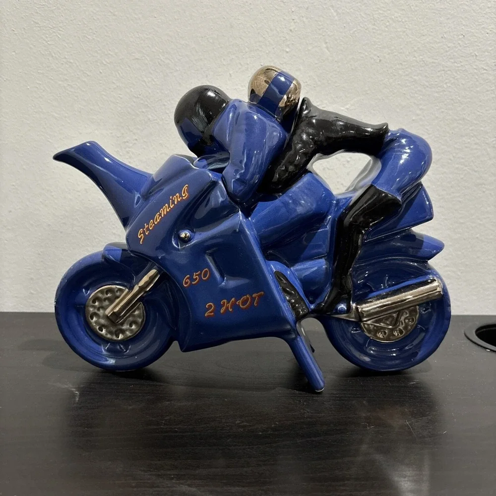 Vintage Richard Parrington Sportbike Motorcycle Novelty Teapot Made in England