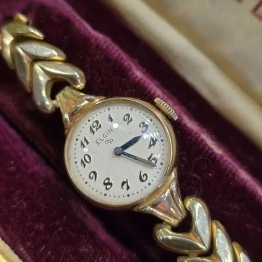 Johnstons of Elgin vintage elgin