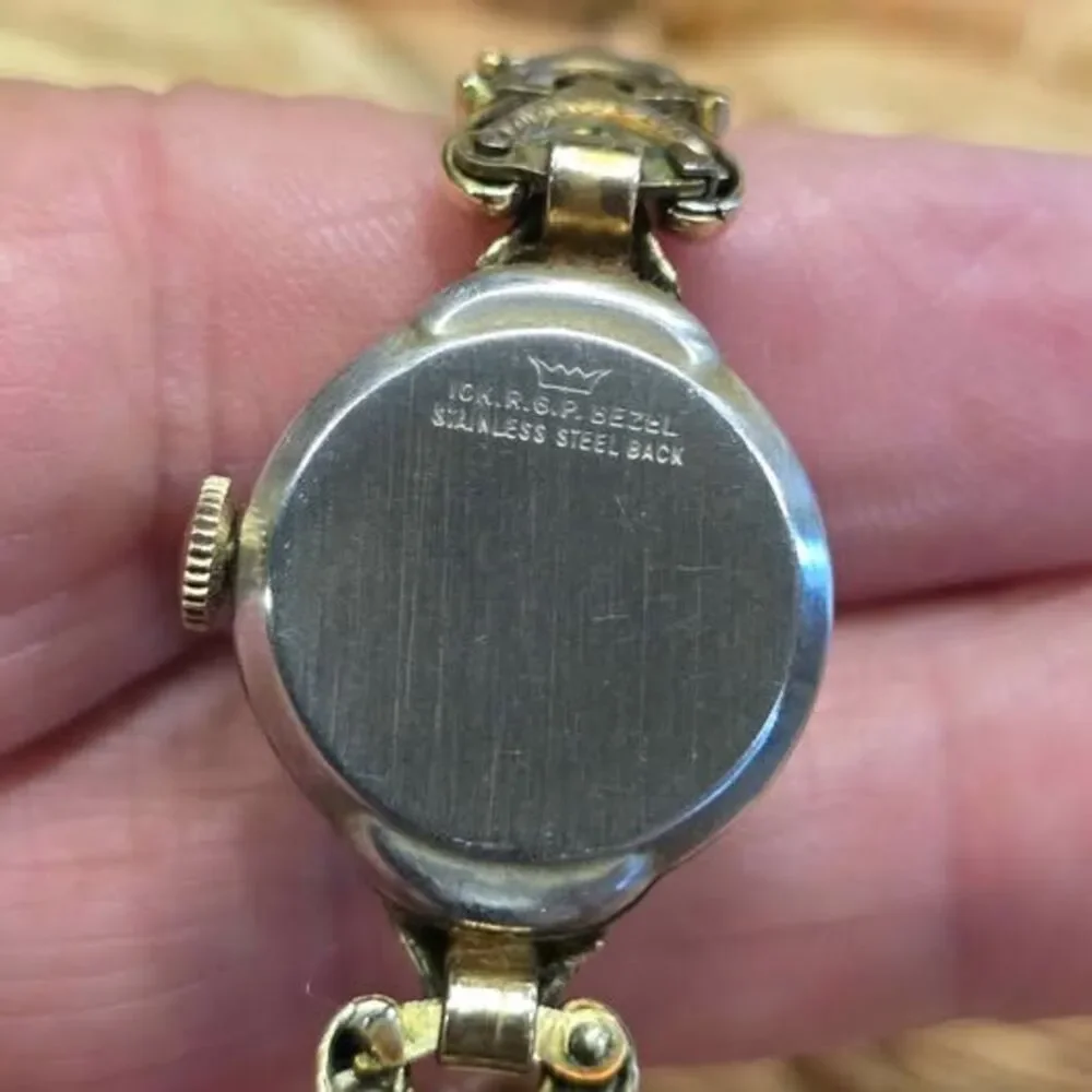 Johnstons of Elgin vintage elgin
