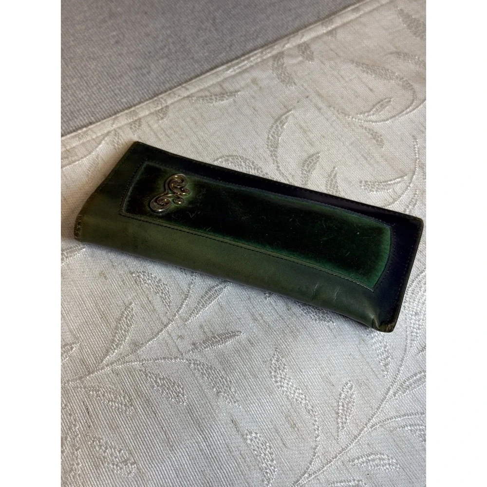 The Unbranded Brand vintage green