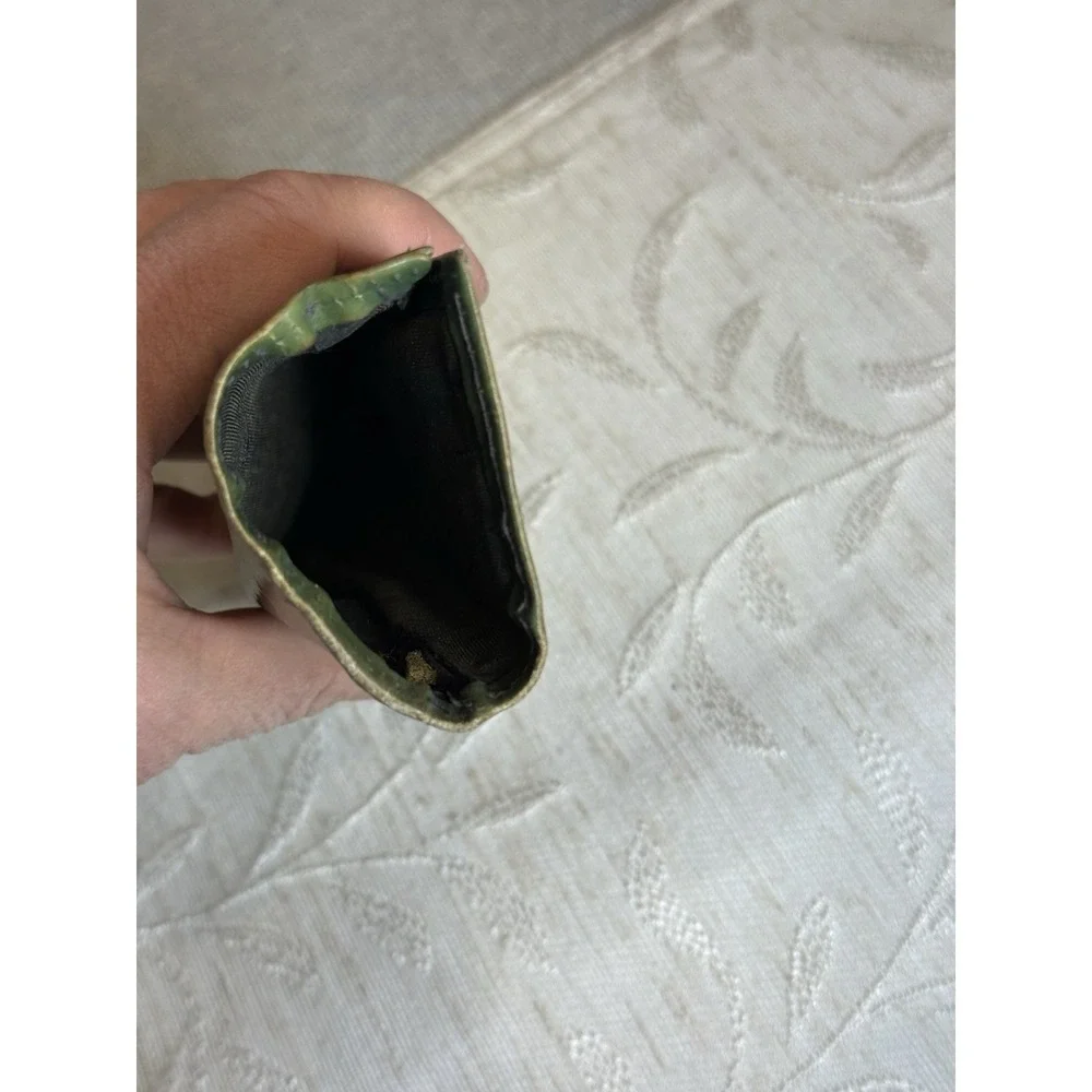 The Unbranded Brand vintage green