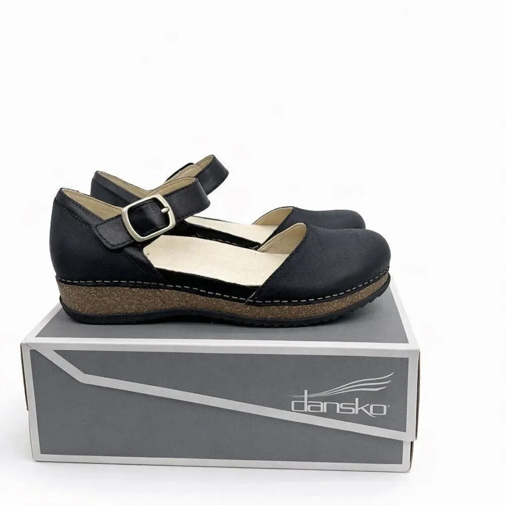 Dansko Rowan Mary Jane Sandal Women’s Nubuck Size 11.5 US