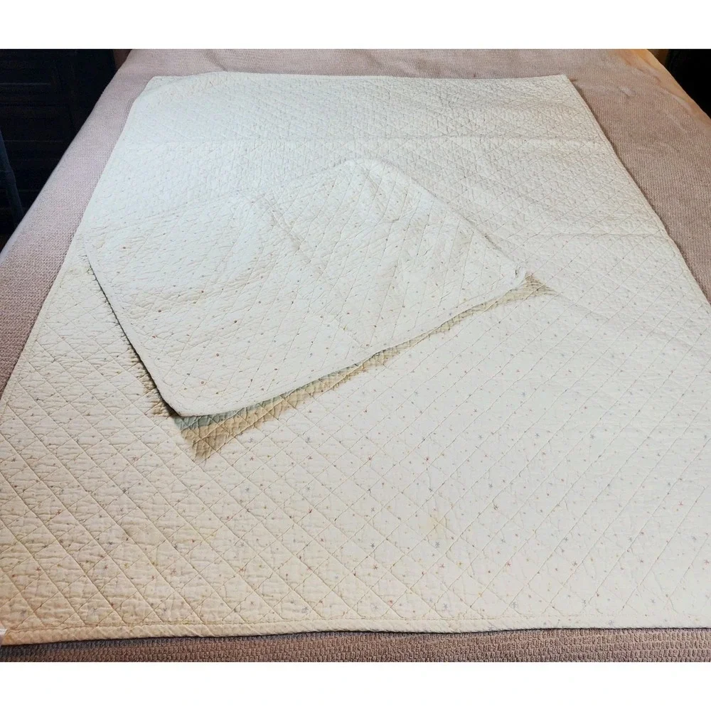 Little Co Lauren Conrad girls' Crib Quilt 59x43 & Quilted Sham 21x25 Pastel Dots