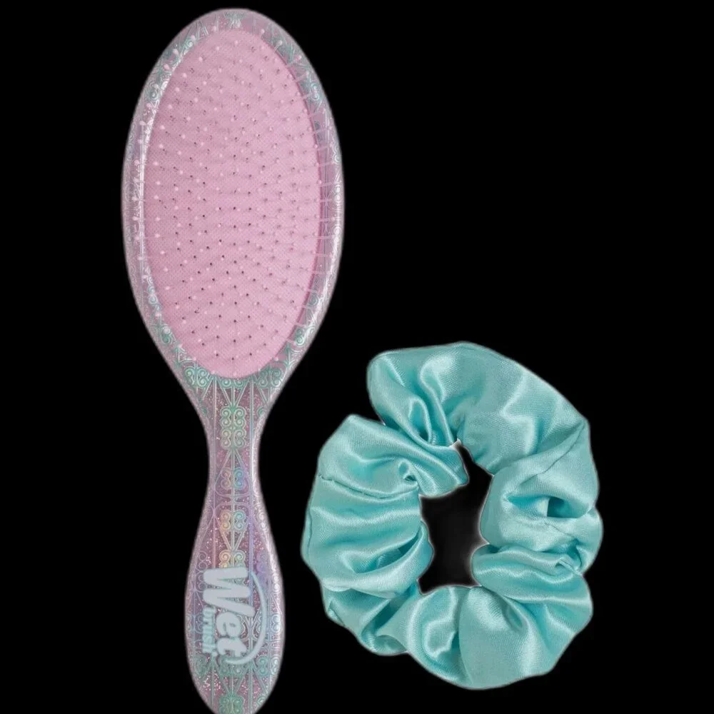 Wet Brush types all effortless