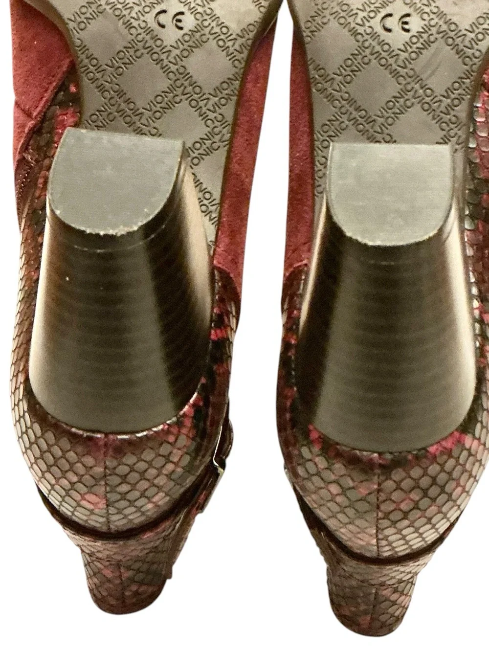 VIONIC Naomi Burgundy Suede Snakeskin Ankle Boots Size 7.5