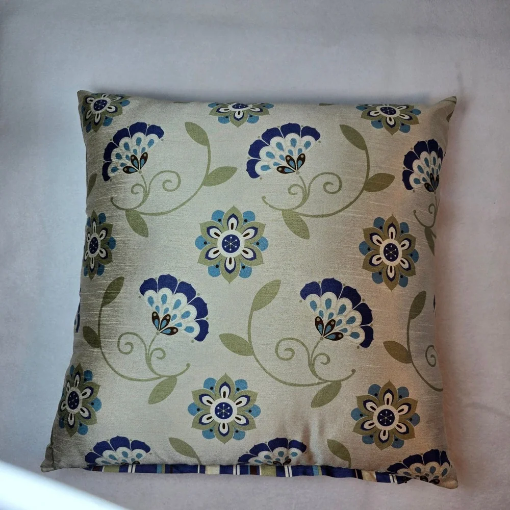 Pier 1 pier reversible