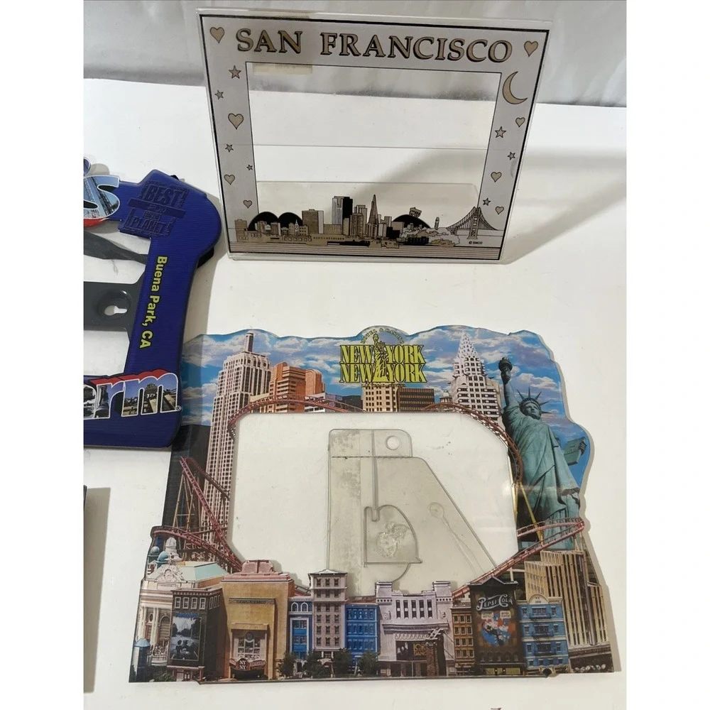 Lot Of 4‎ Plastic Ornate Travel Frames Knott's, San Francisco,San Diego Zoo, NY