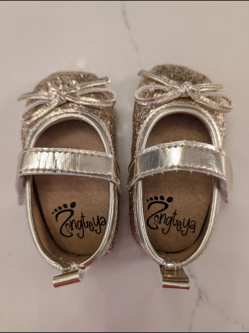 N/A sparkling gold