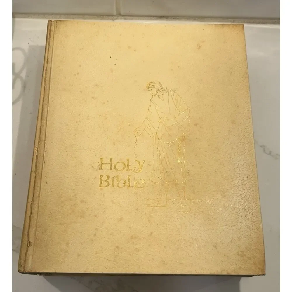 Vtg 1960s The HOLY‎ BIBLE KJV King James Large Off White Full Color Illustrated