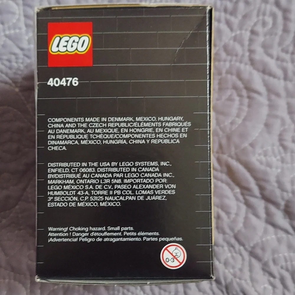 LEGO BRICKHEADZ DISNEY DAISY DUCK BNWT Limited Edition RETIRED!
