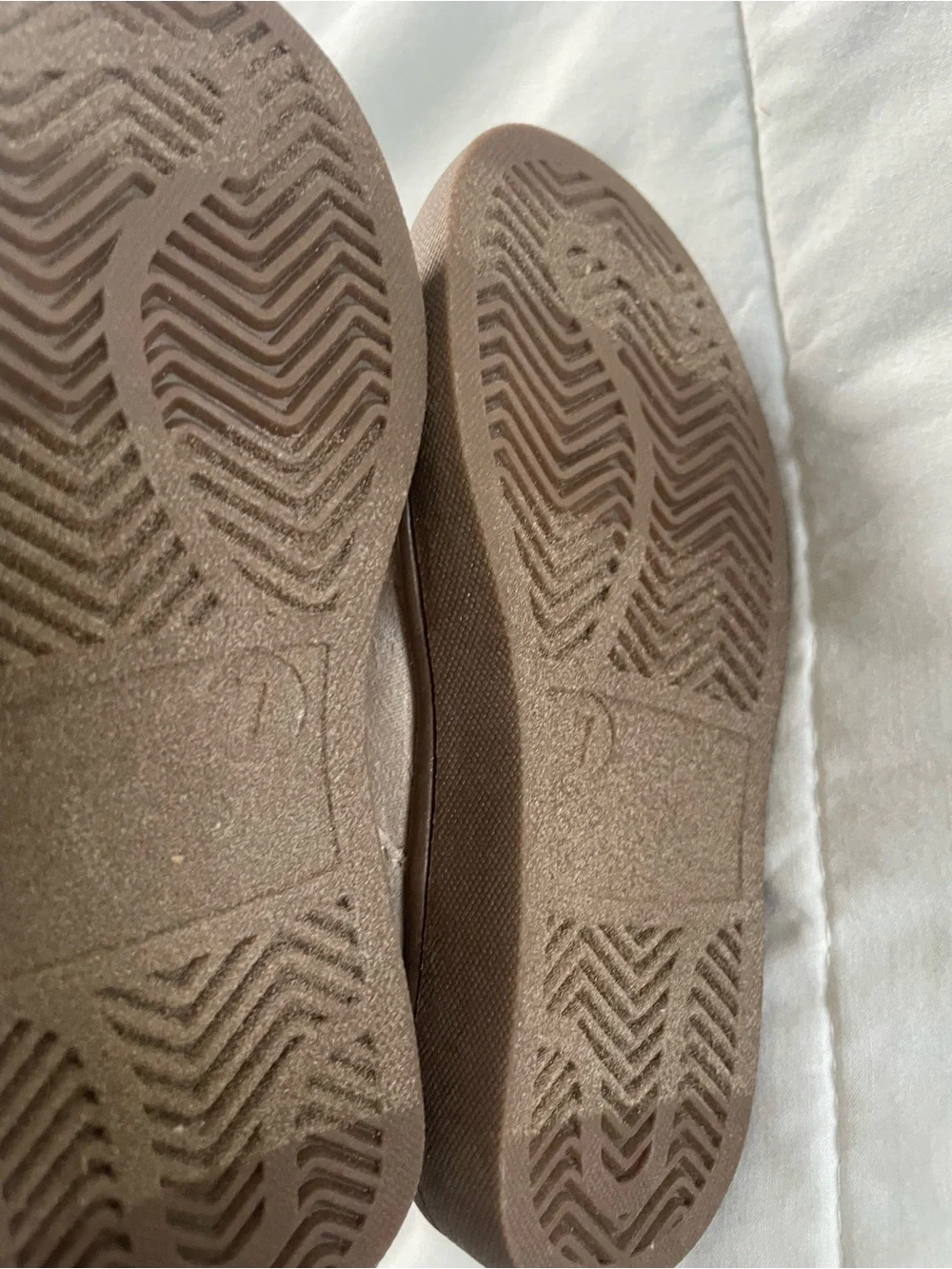 GAP soft suede