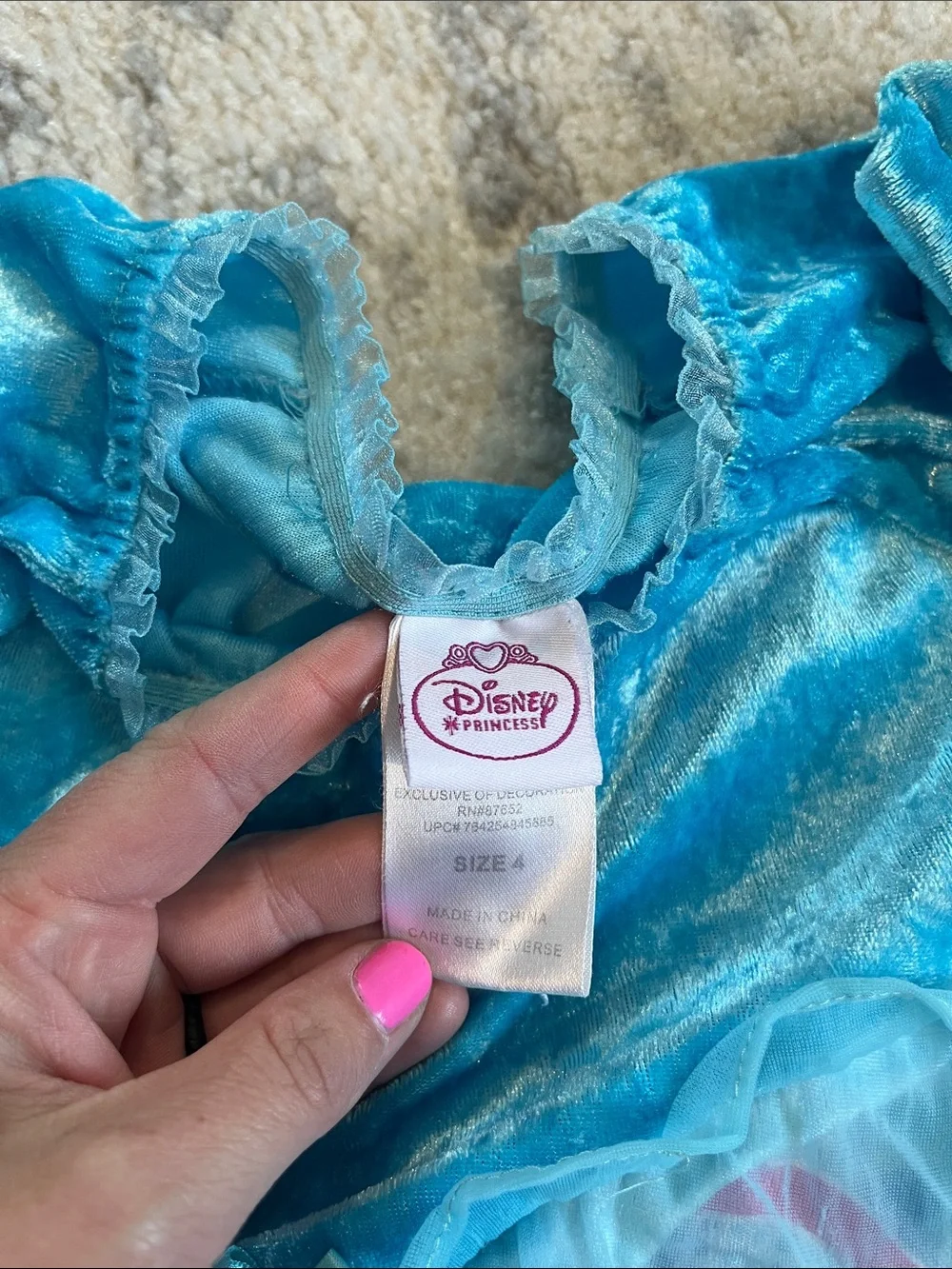 Disney small sheer tag