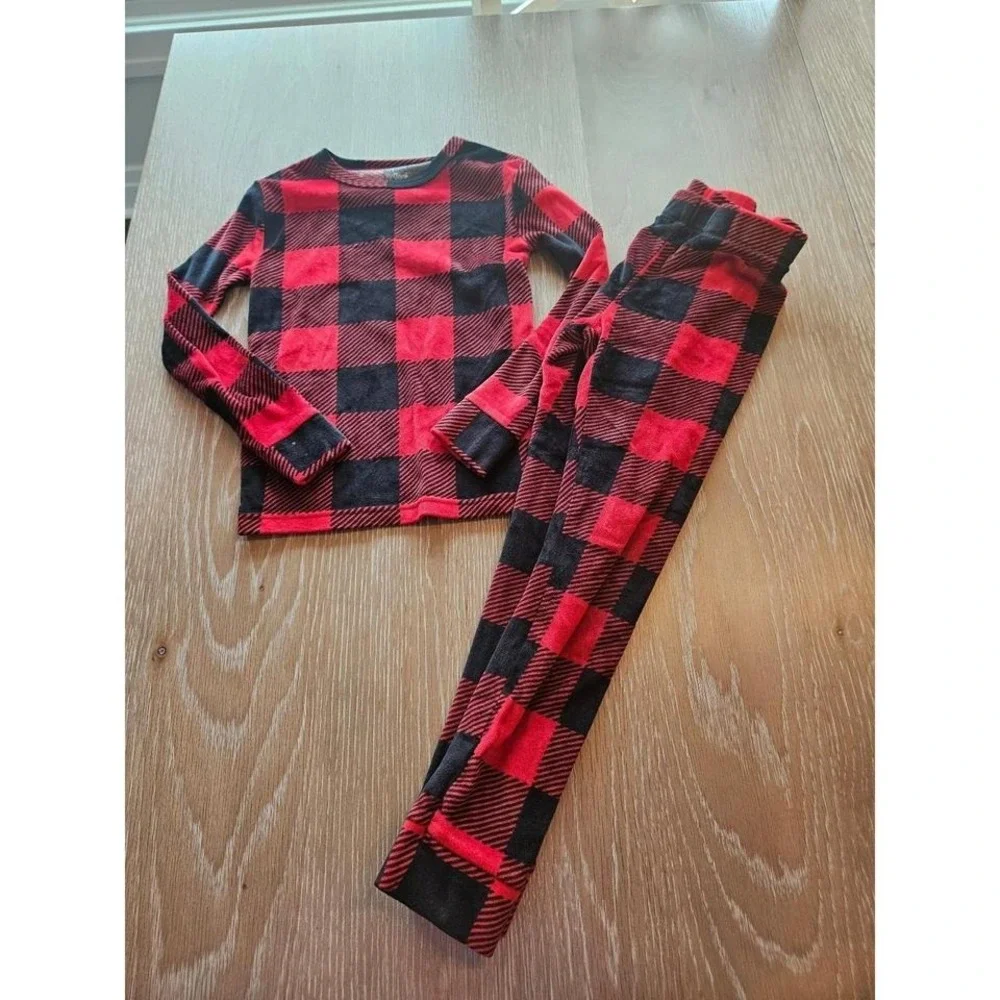 Cat and jack pjs size‎ 6