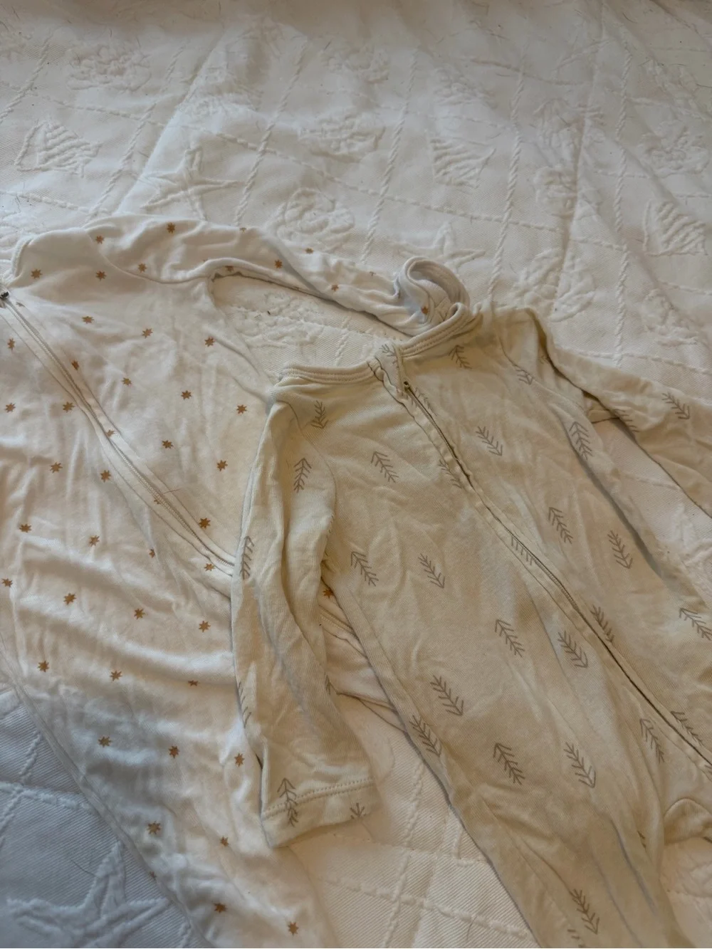 cloud island washed rips cleaned