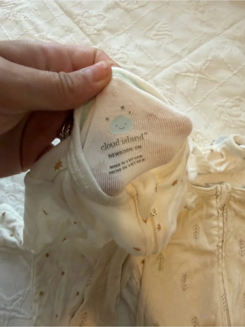 cloud island stains so times