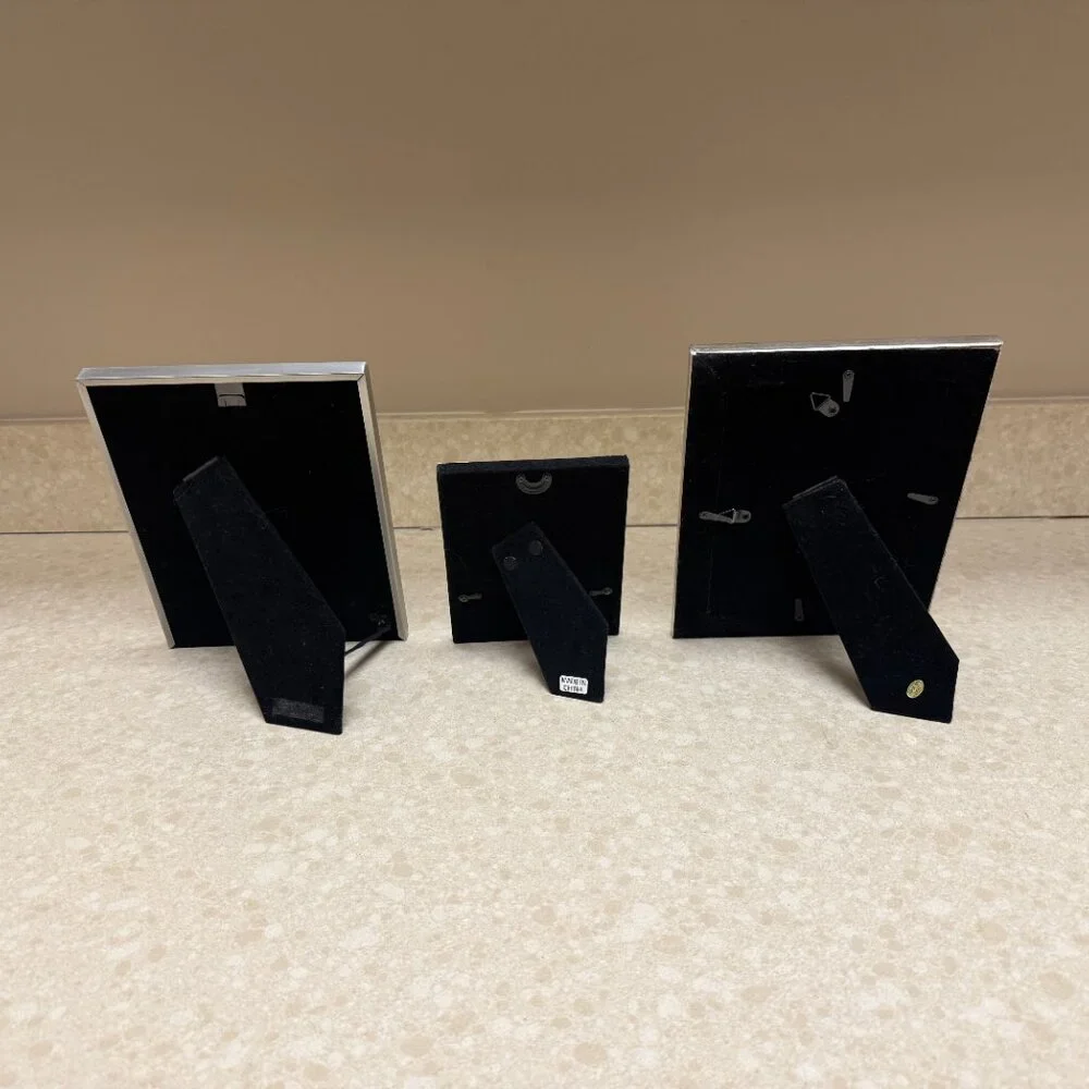 N/A picture frames