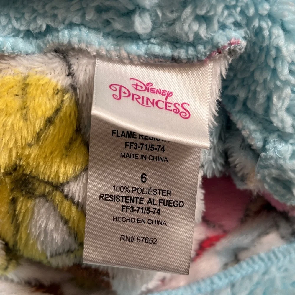 Disney size 100%
