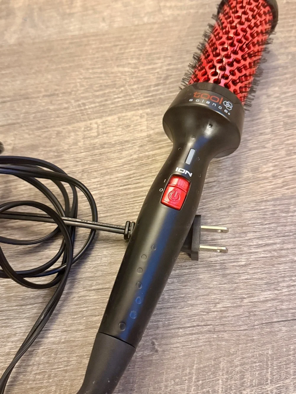 Tool Science red ionic