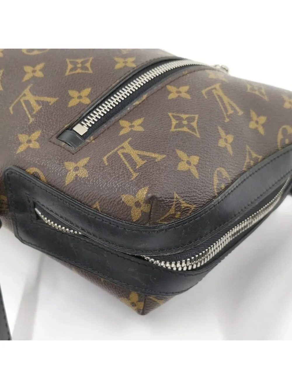 Louis Vuitton this authentic