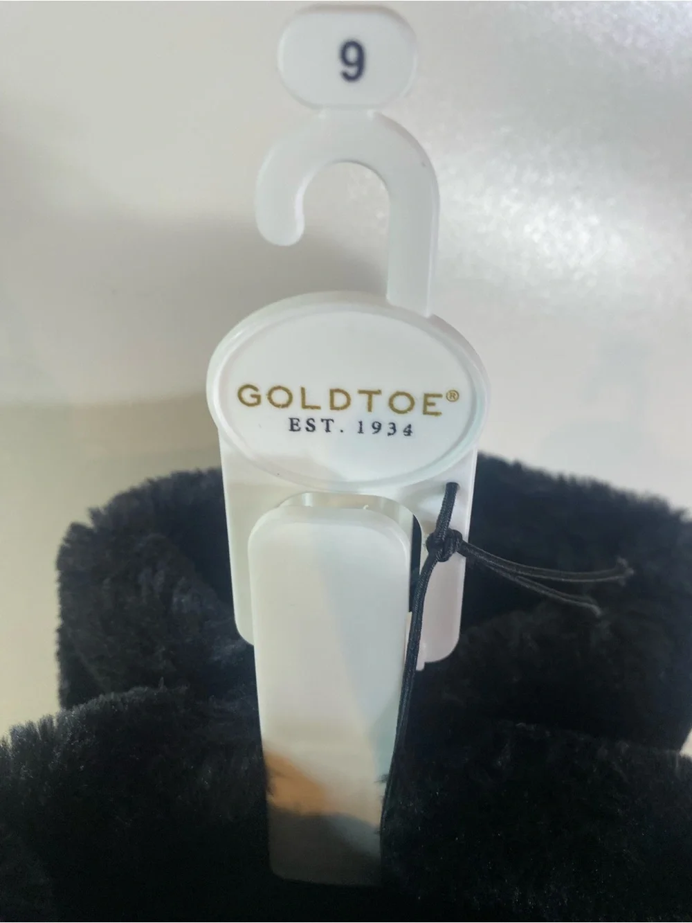 Gold Toe preowned good suede