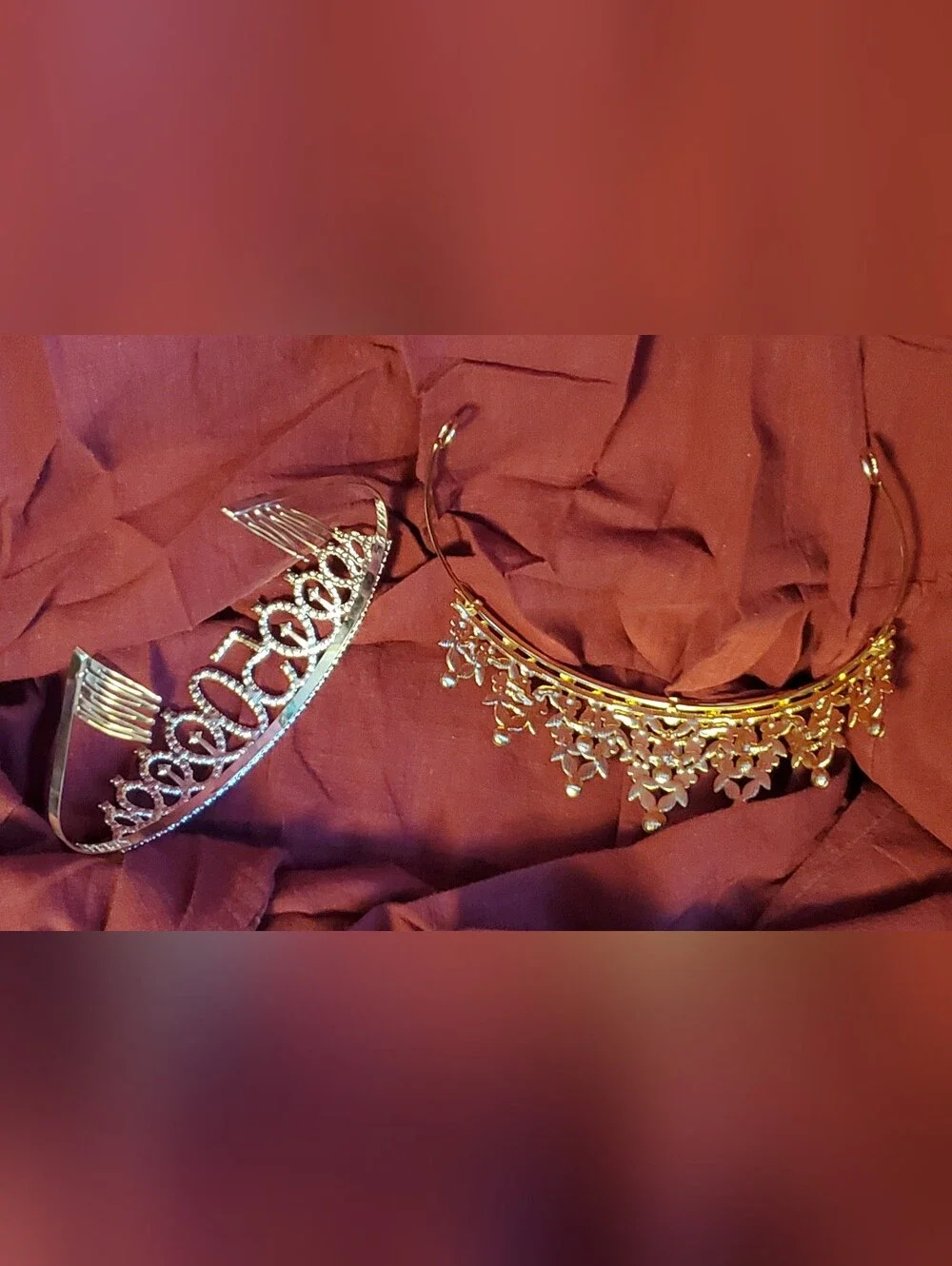 N/A elegant gold