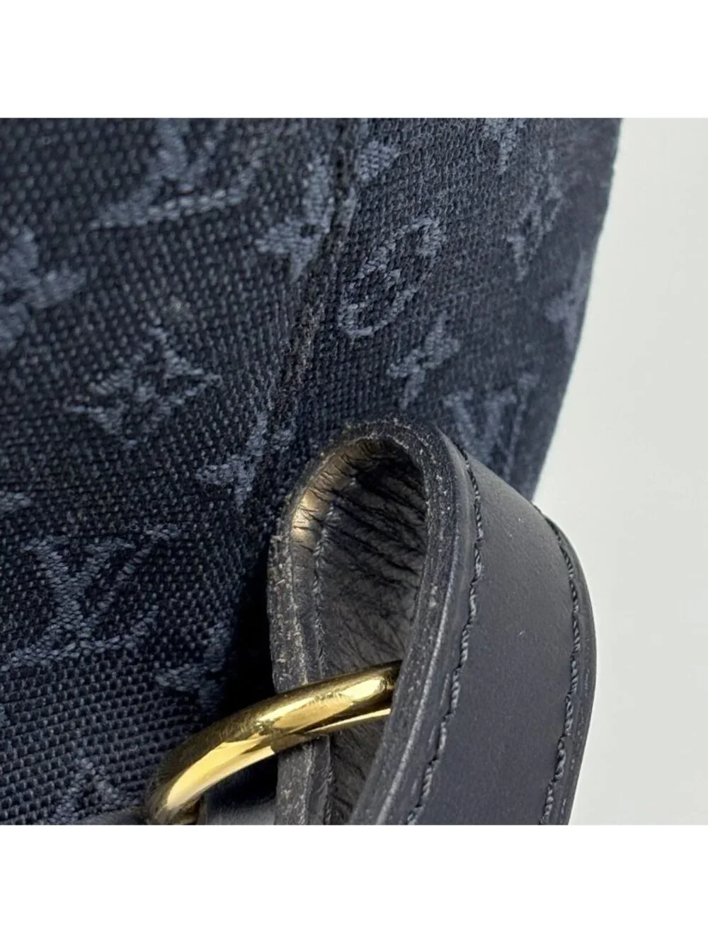 Louis Vuitton this authentic