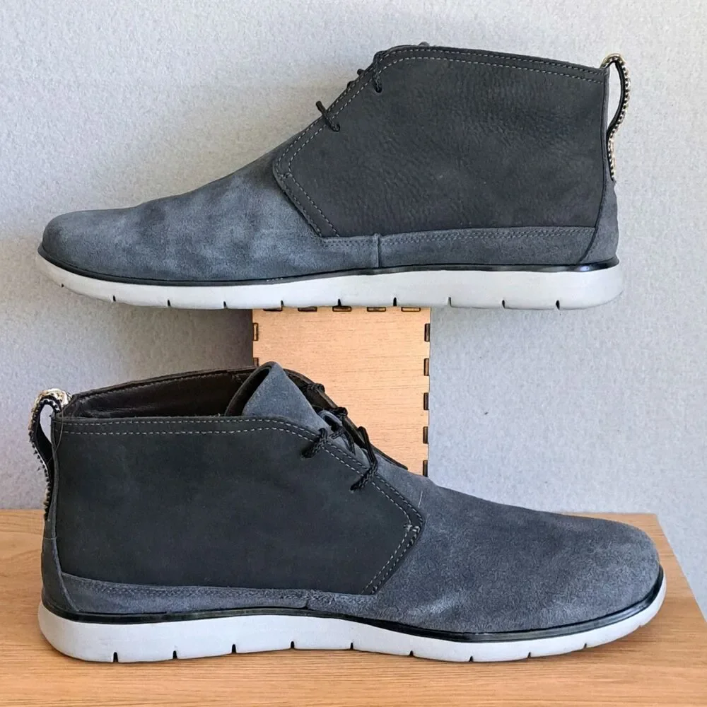 UGG mens 13