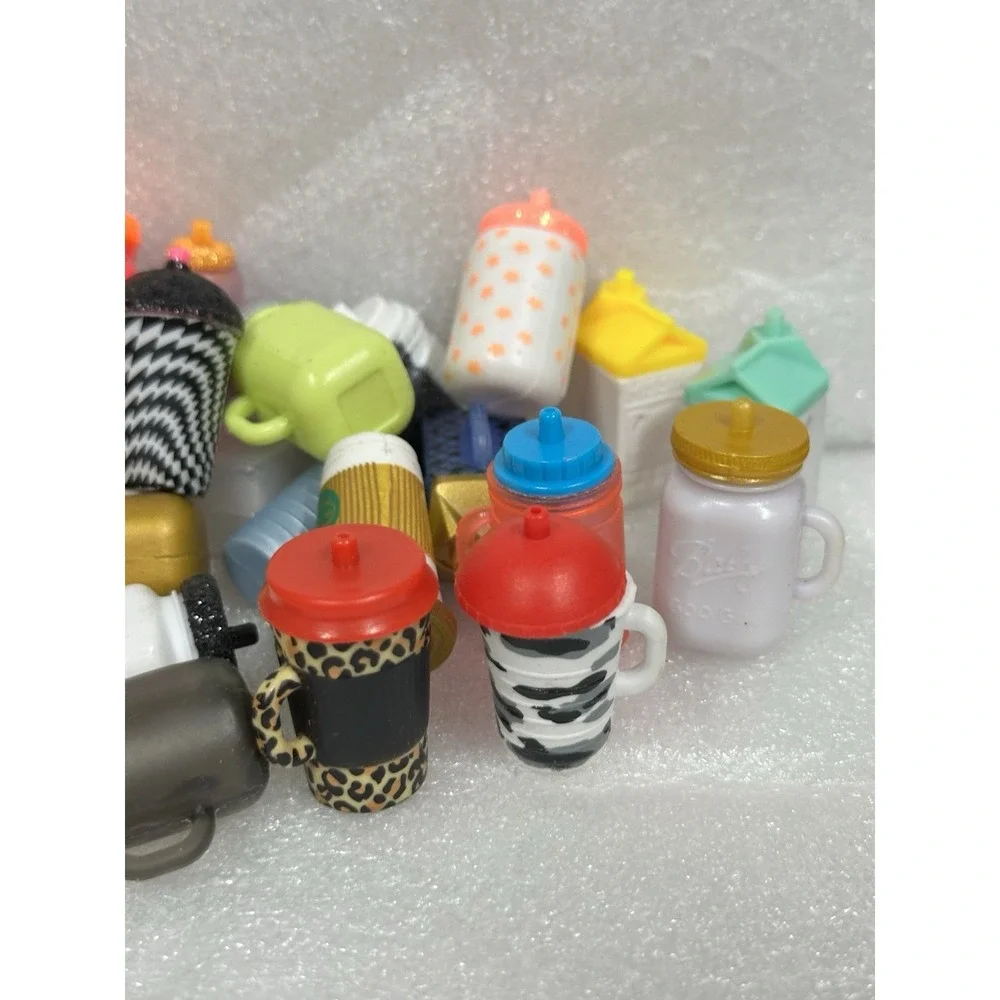 MGA Entertainment lot dolls