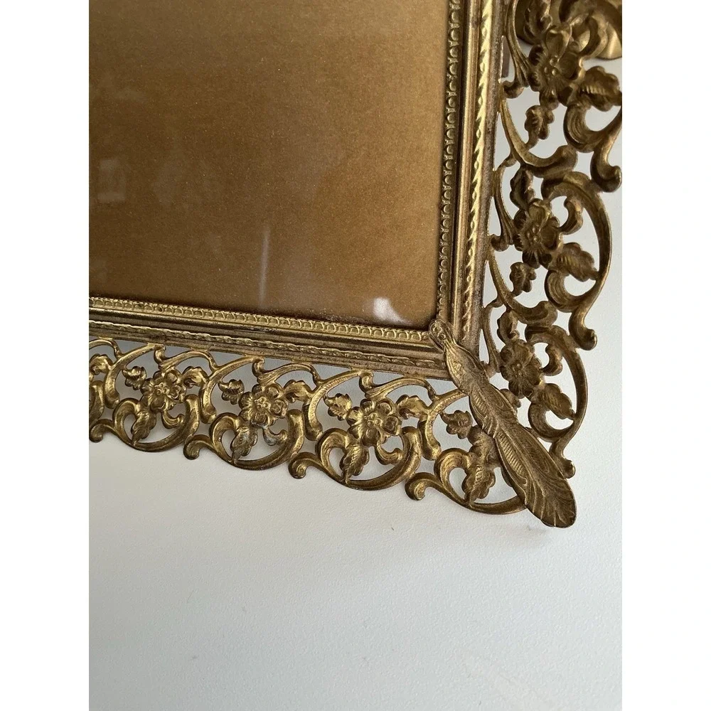 unbranded gorgeous ornate