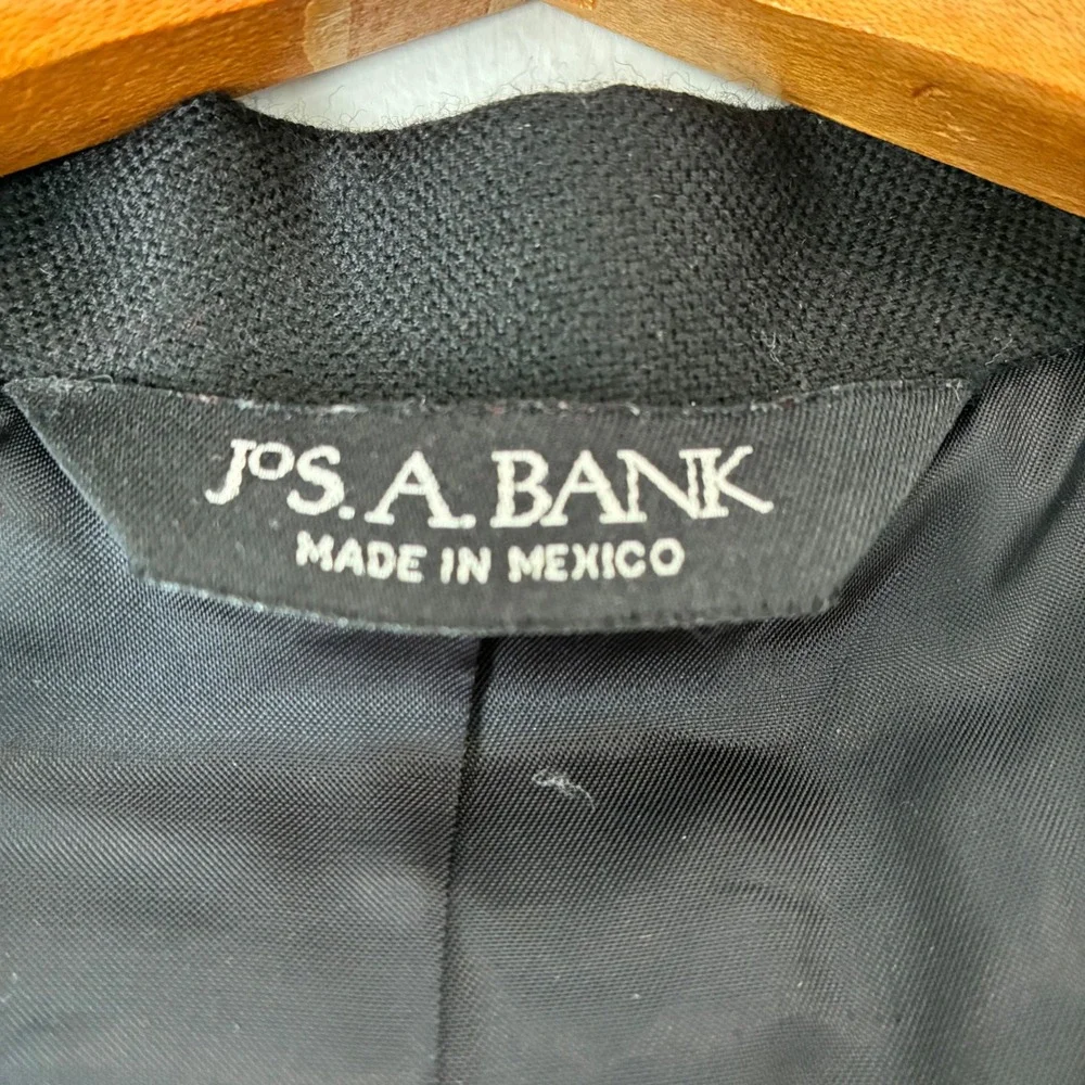 Jos. A. Bank sophisticated blazer