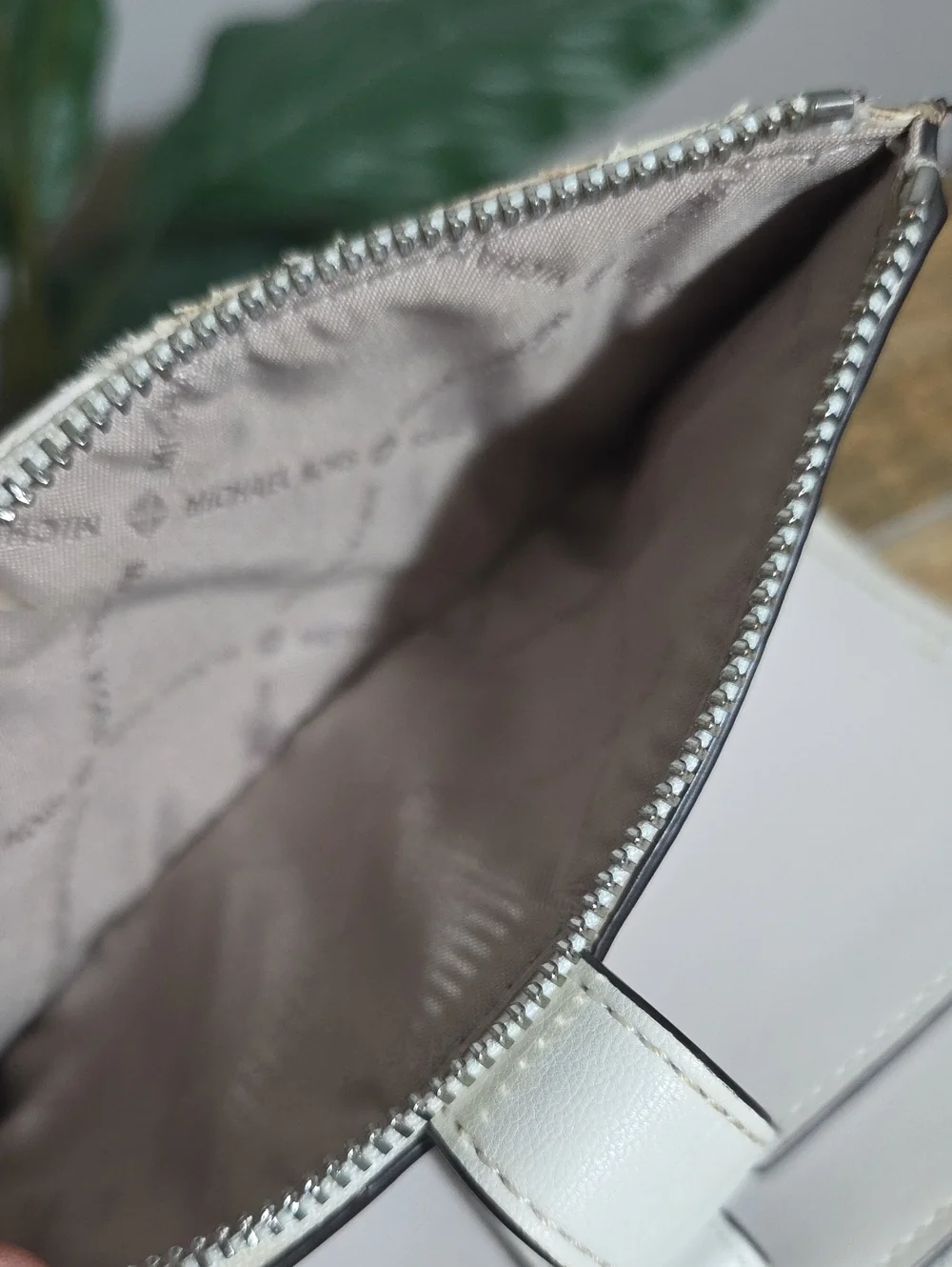 Michael Kors Quilted Peyron White Leather Wristlet Wallet