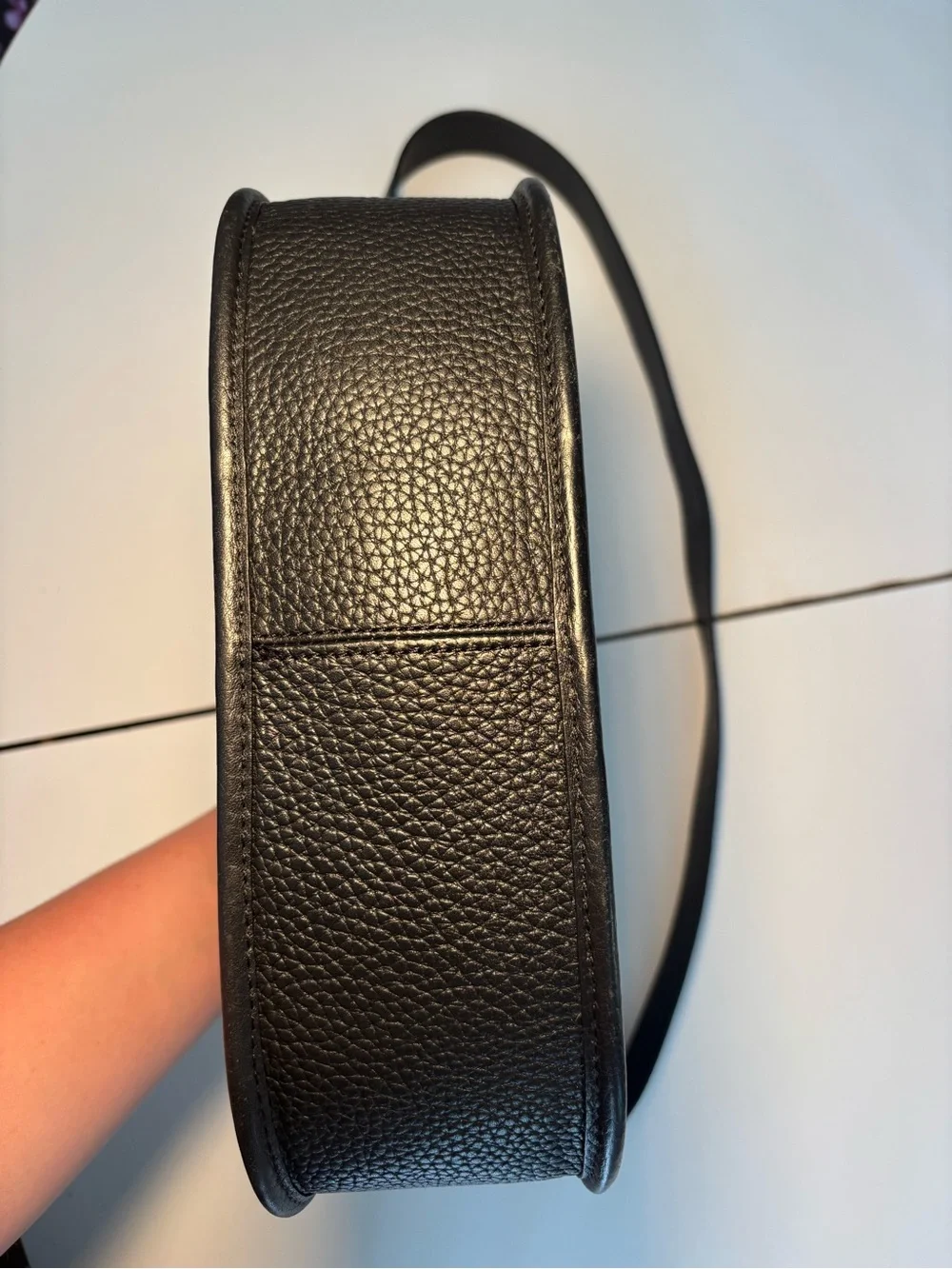 Coach minimalist black