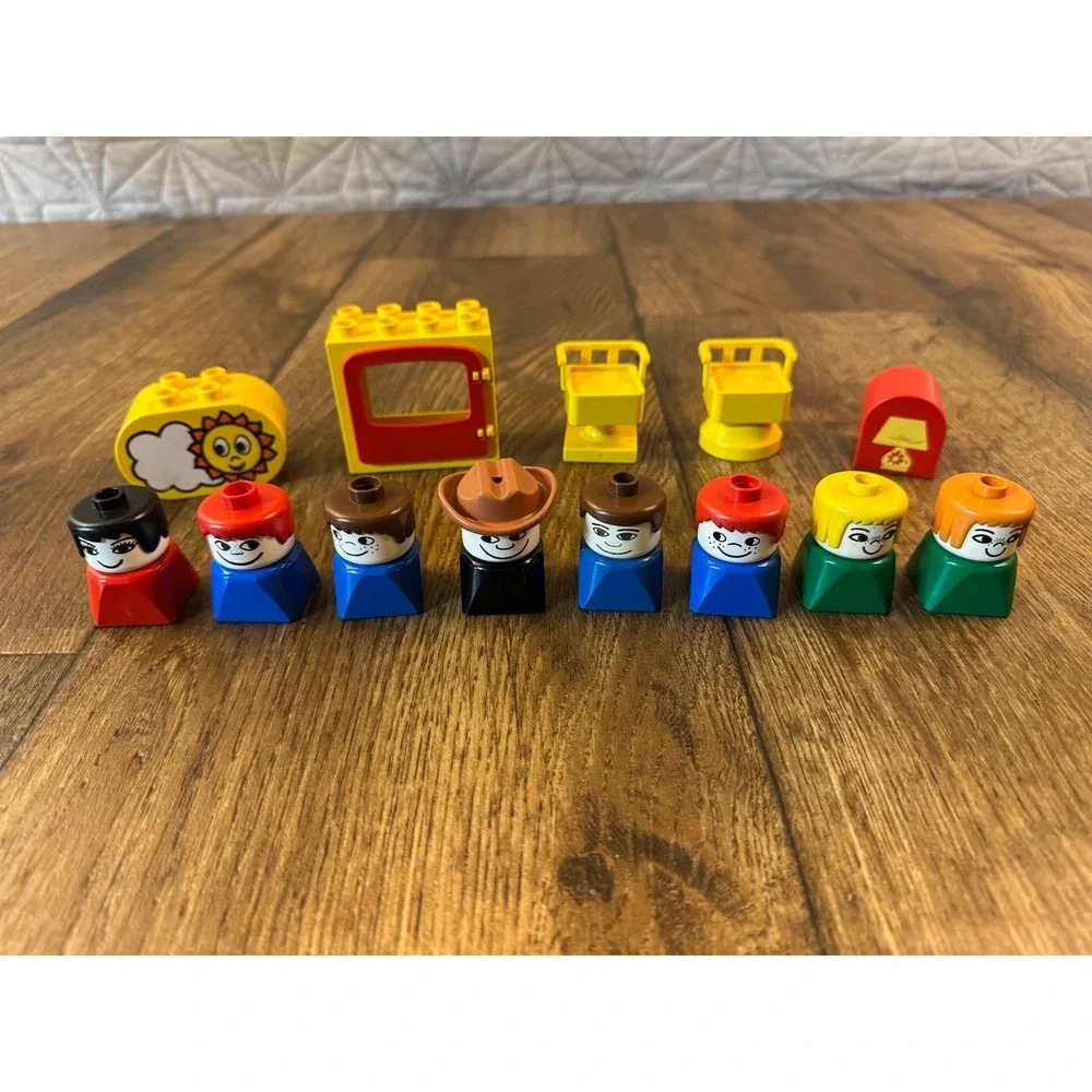 VTG Lego Duplo Family Home Chairs Furniture Lamp‎ Square People Replacements Lot