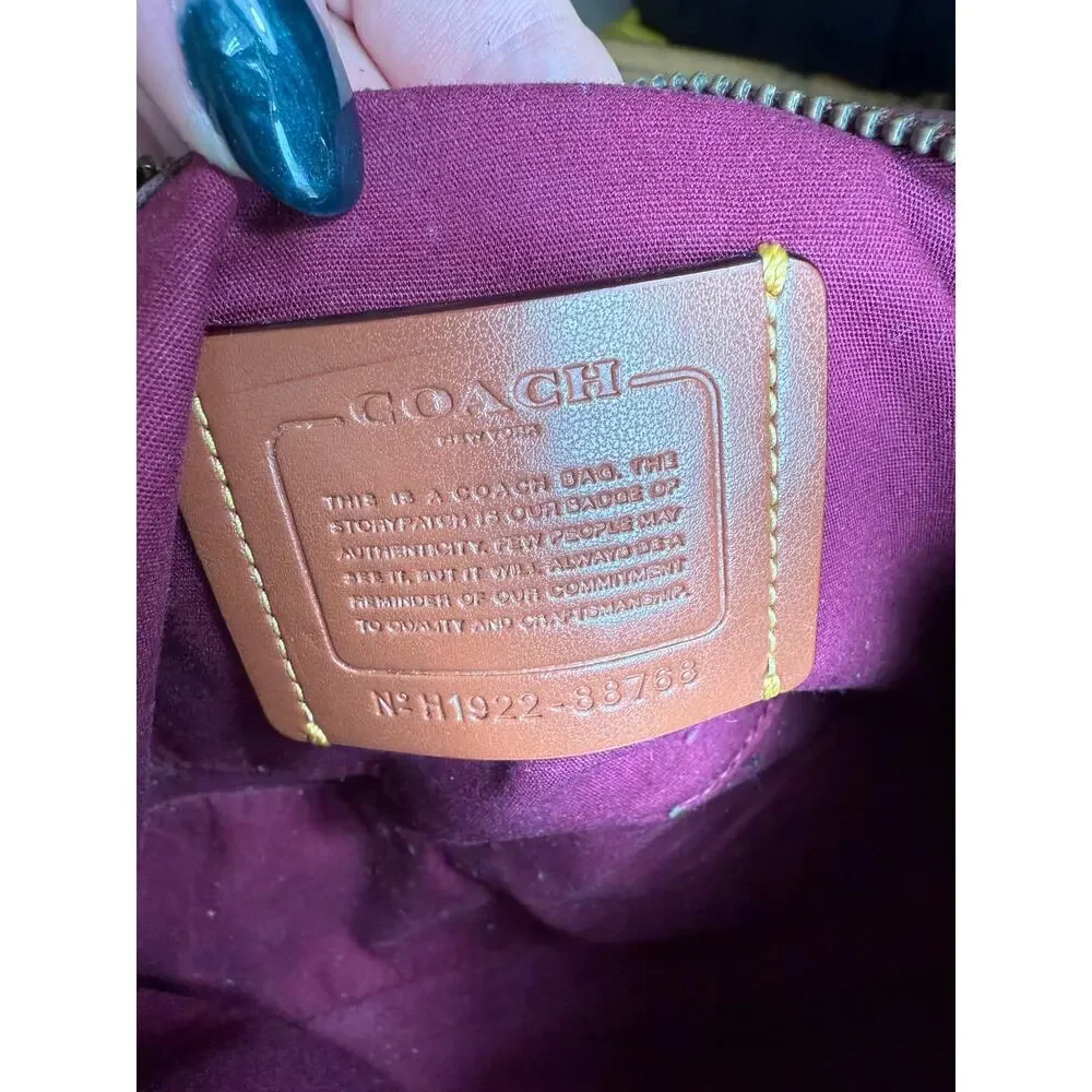 Coach sutton crossbody