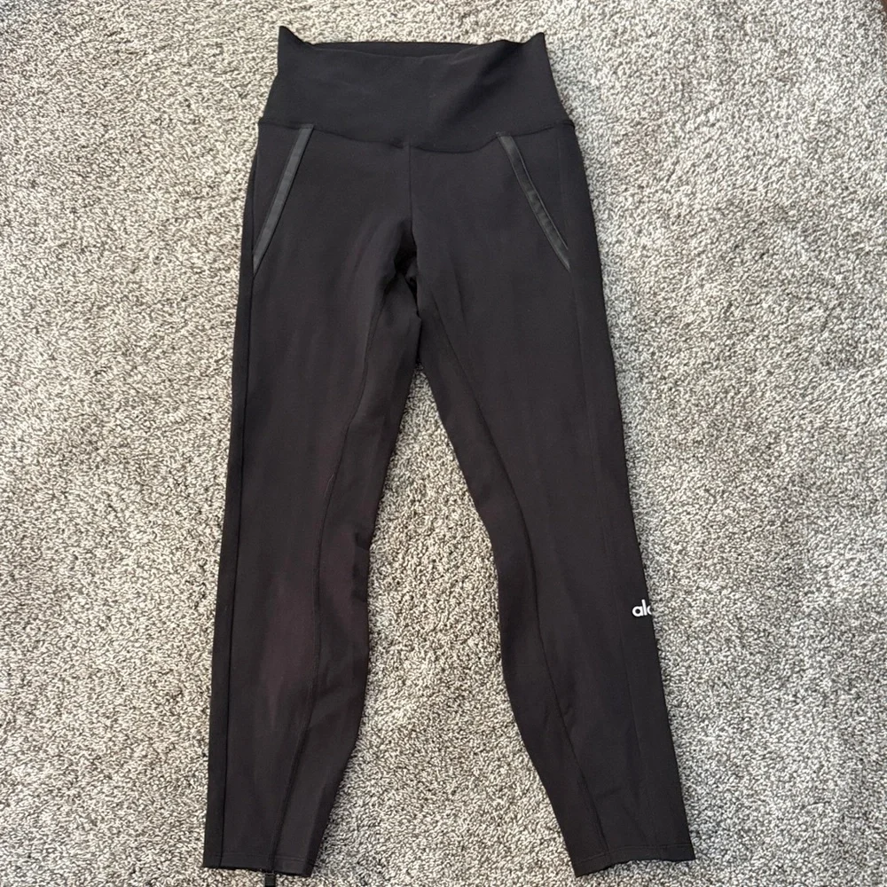 ALO Yoga faux add legging