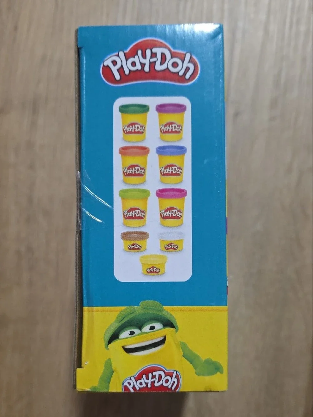 Play-Doh vibrant mold