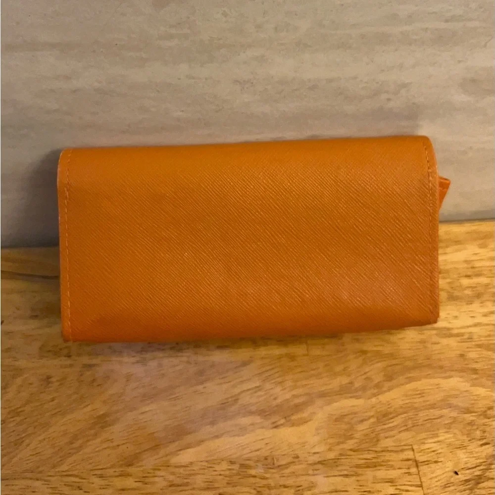 Tory Burch tort burch