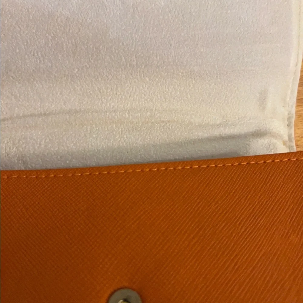 Tory Burch tort burch